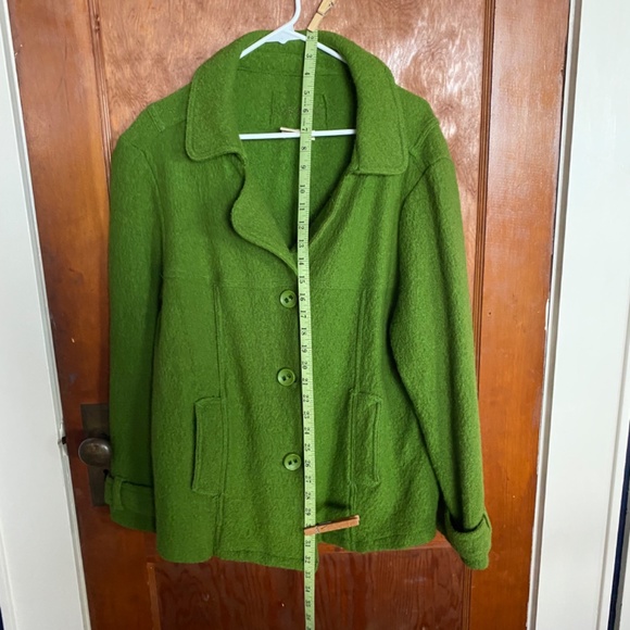 Green Wool Jacket - Picture 11 of 16